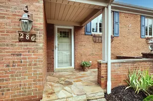 286 Twin Hills Dr, Pittsburgh, PA 15216 - Photo 2