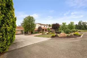 153 Berkeys Ln, Quemahoning Township, PA 15563 - Photo 4