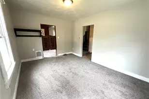 453 Ohio Ave, Clairton, PA 15025 - Photo 10