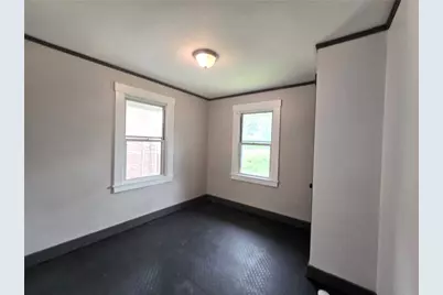 231 Connecticut Ave, Clairton, PA 15025 - Photo 6