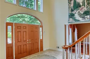 1561 Barrington Dr, Pittsburgh, PA 15090 - Photo 6