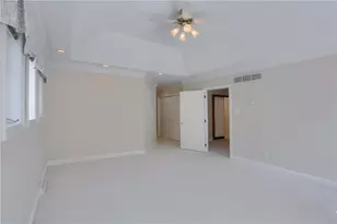 1561 Barrington Dr, Pittsburgh, PA 15090 - Photo 26