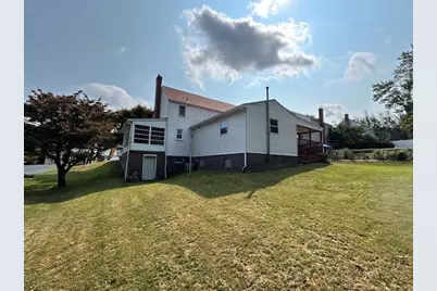 2009 Circle Dr, Hopewell Township, PA 15001 - Photo 10