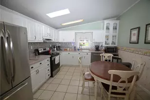 556 Center Hill, Pittsburgh, PA 15239 - Photo 14