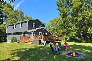 145 Robinson Pl, Perry Township, PA 16041 - Photo 2