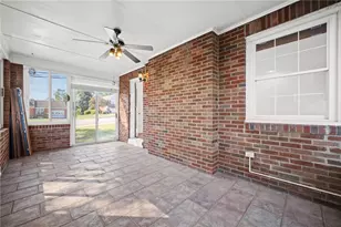 216 Commonwealth Ave, West Mifflin, PA 15122 - Photo 10