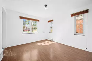 216 Commonwealth Ave, West Mifflin, PA 15122 - Photo 6