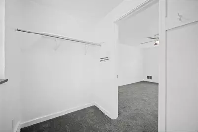 216 Commonwealth Ave, West Mifflin, PA 15122 - Photo 16