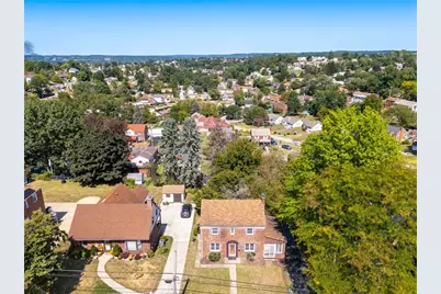 216 Commonwealth Ave, West Mifflin, PA 15122 - Photo 32