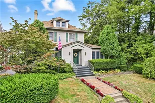 949 Alcoma St, Sharon, PA 16146 - Photo 1