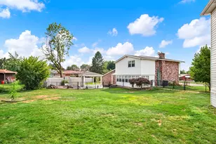 265 Monica Dr, Hempfield Township, PA 15601 - Photo 32