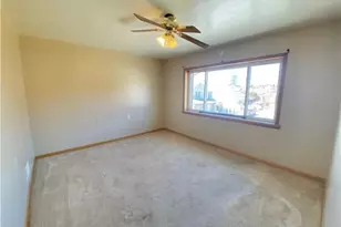 302 N Cedar St, New Castle, PA 16102 - Photo 12