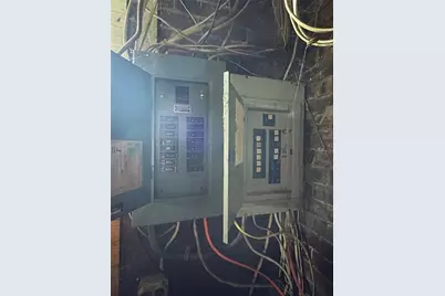 302 N Cedar St, New Castle, PA 16102 - Photo 20