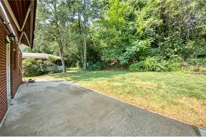 464 Willow Ave, Hempfield Township, PA 15601 - Photo 30