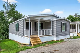 16 Surf Dr, Forward Township, PA 15020 - Photo 1
