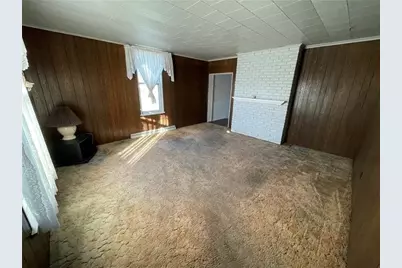 211 S Walnut St, New Castle, PA 16101 - Photo 6