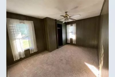 211 S Walnut St, New Castle, PA 16101 - Photo 8