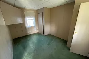 211 S Walnut St, New Castle, PA 16101 - Photo 18