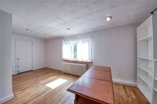 6342 Alderson St, Pittsburgh, PA 15217 - Photo 10