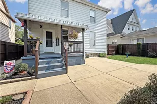 411 W Clayton St, New Castle, PA 16102 - Photo 2