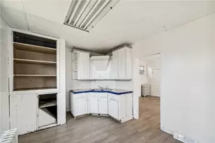 2622 Milburn St, McKeesport, PA 15132 - Photo 22