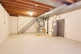 150 Roscommon Pl, Peters Township, PA 15317 - Photo 12