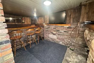 489 Crisswell Rd, Penn Township, PA 16002 - Photo 30