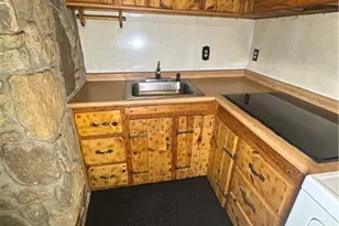 489 Crisswell Rd, Penn Township, PA 16002 - Photo 26