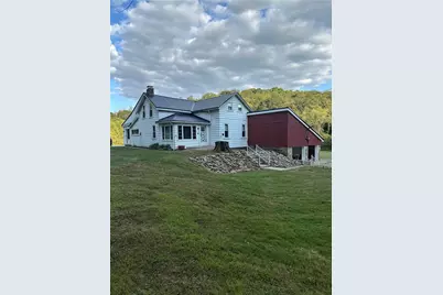 489 Crisswell Rd, Penn Township, PA 16002 - Photo 6