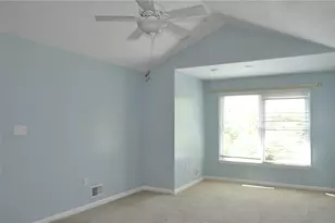 403 Hunt Club Dr, Hempfield Township, PA 15601 - Photo 24