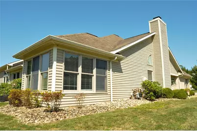 403 Hunt Club Dr, Hempfield Township, PA 15601 - Photo 40