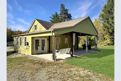 1224 Burgettstown Rd, Mt Pleasant Twp, PA 15340 - Photo 2