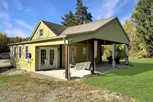 1224 Burgettstown Rd, Mt Pleasant Twp, PA 15340 - Photo 2