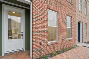 403 Ramsgate Rd, Cranberry Township, PA 16066 - Photo 2