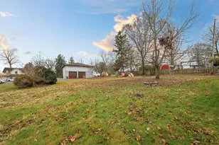 1617 W 9th St, Beaver Falls, PA 15010 - Photo 40