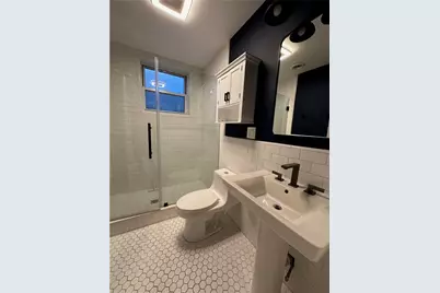 703 Chislett St, Pittsburgh, PA 15206 - Photo 18