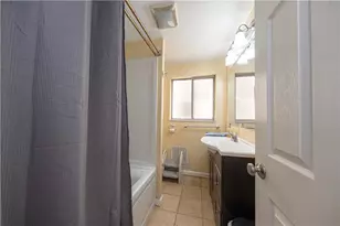 33 5th St, Pittsburgh, PA 15215 - Photo 16