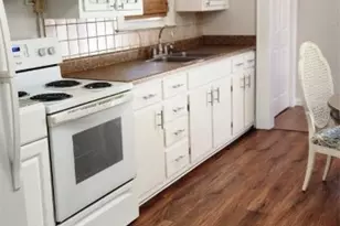 1096 10th St, Taylor Township, PA 16160 - Photo 12