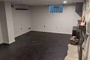 1885 Graham Blvd, Pittsburgh, PA 15235 - Photo 22