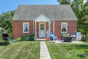 827 8th St, Pittsburgh, PA 15147 - Photo 1