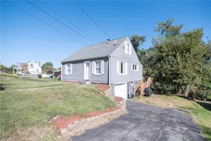 721 Linwood Dr, Pittsburgh, PA 15215 - Photo 2