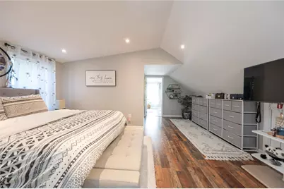 721 Linwood Dr, Pittsburgh, PA 15215 - Photo 12