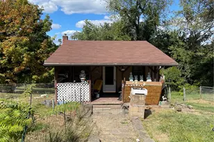 2611 Washington Blvd, Glassport, PA 15045 - Photo 1