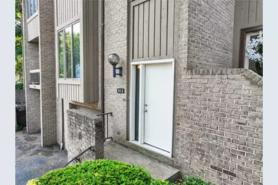 512 Dogwood Ct, Ross Twp, PA 15237 - Photo 1