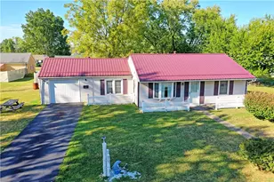 1043 March St, Sharon, PA 16146 - Photo 1