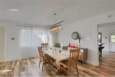 512 Ore St, Ellwood City, PA 16117 - Photo 8