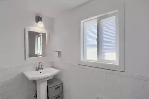 512 Ore St, Ellwood City, PA 16117 - Photo 24