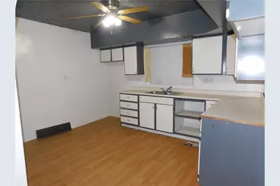 120 Clay St, Georges Township, PA 15401 - Photo 4