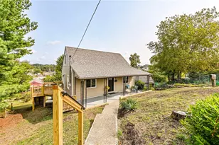 1141 Stock St, Pittsburgh, PA 15207 - Photo 1