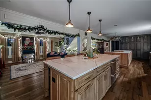 2489 Maria Ln, Hermitage, PA 16148 - Photo 10